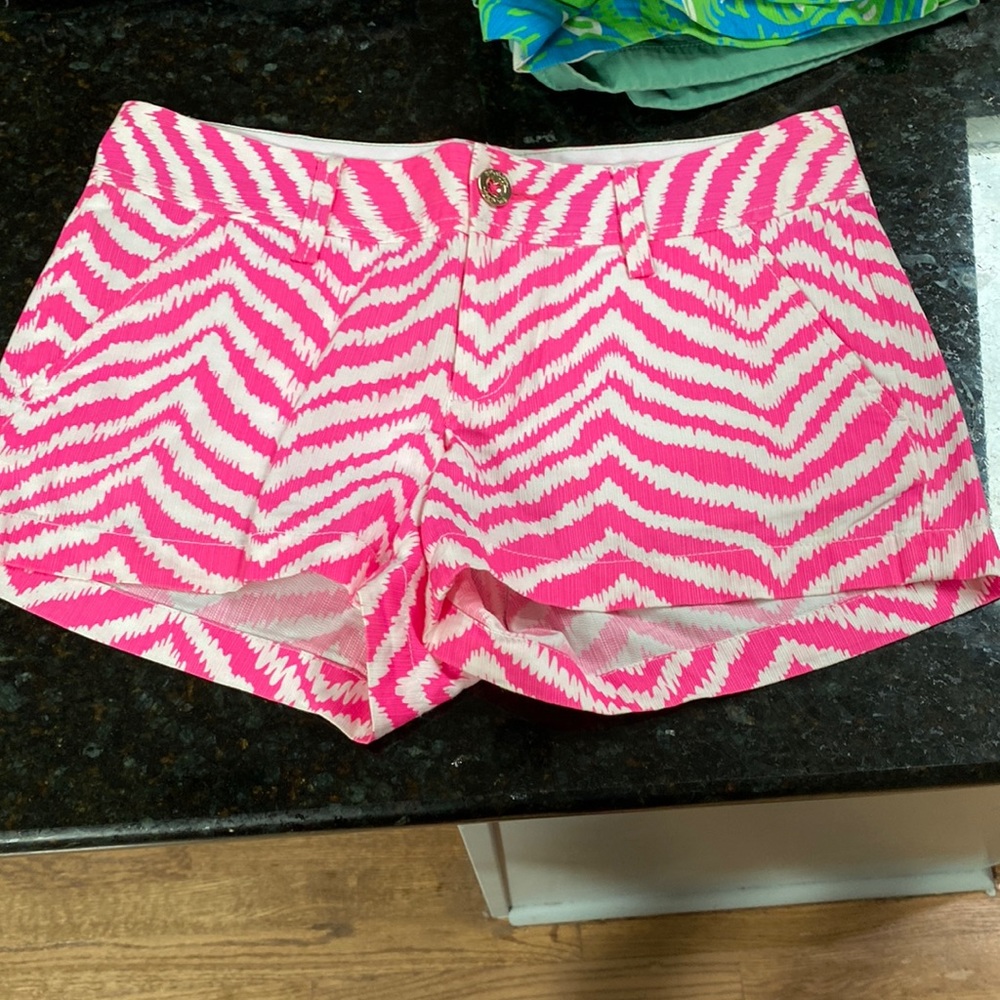 Hot pink shorts, lily pullitzer